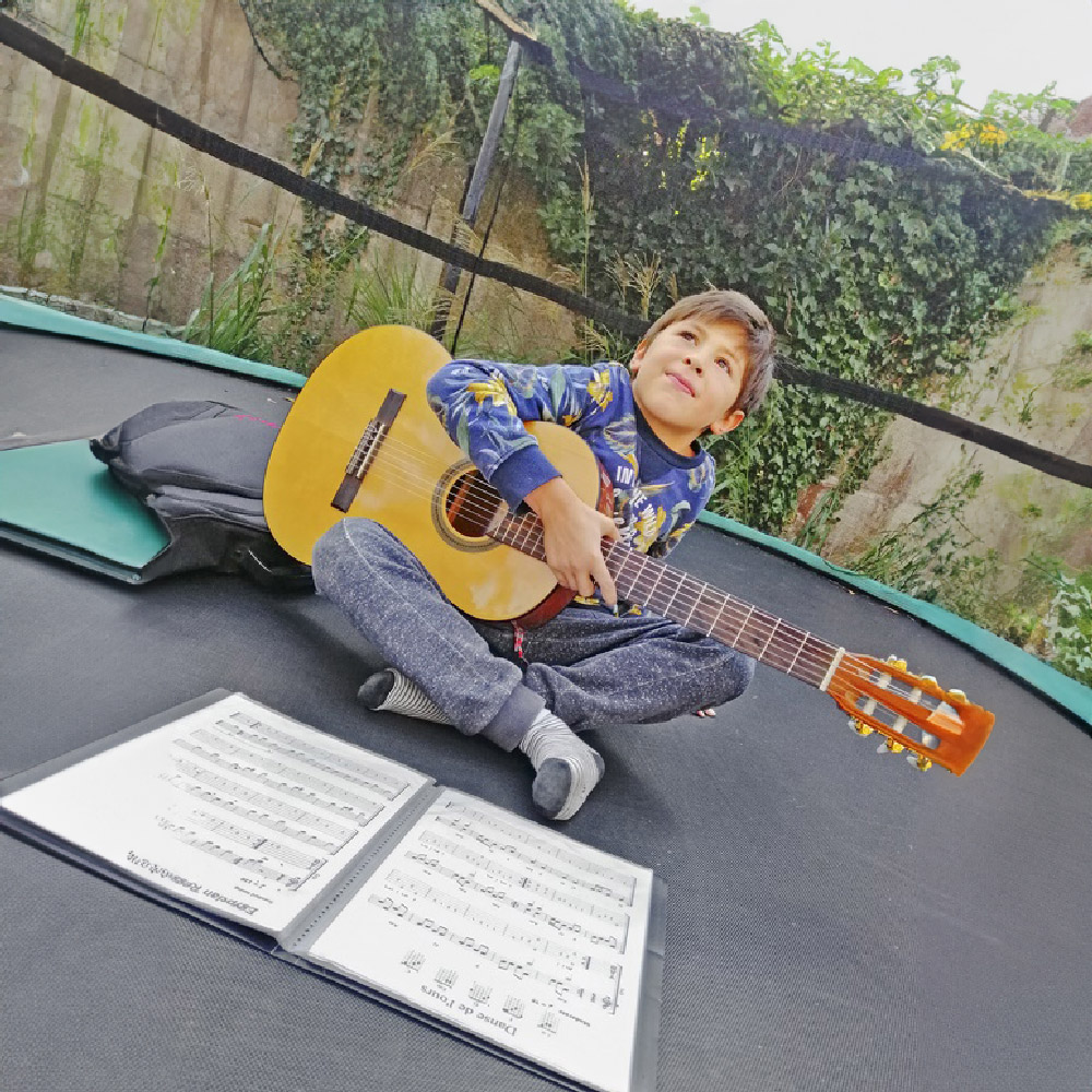 Trampoline apres l'ecole